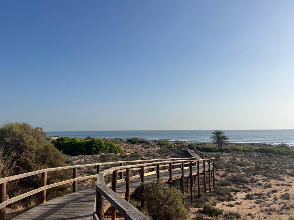 Top-floor With 65 M2 Sun Terrace, Renovated Kitchen And Bathroom Apartament Gran Alacant